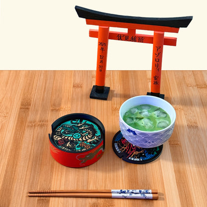 Set sottobicchieri collezione Miti con porta sottobicchieri in legno ROJI abbinato